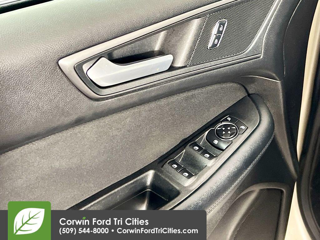 used 2017 Ford Edge car, priced at $12,999