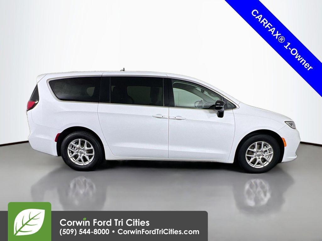 used 2024 Chrysler Pacifica car, priced at $25,399