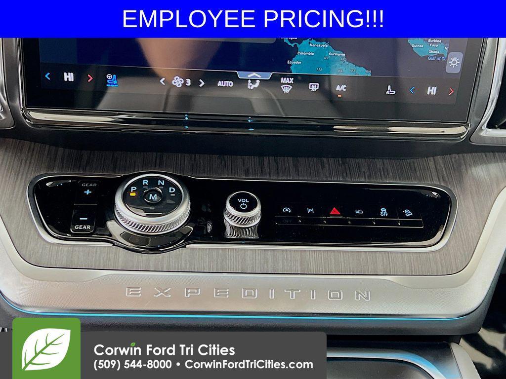 new 2026 Ford Expedition car, priced at $85,694