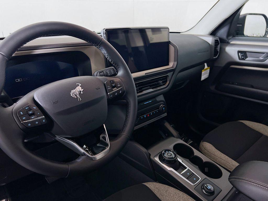 new 2025 Ford Bronco Sport car, priced at $33,304