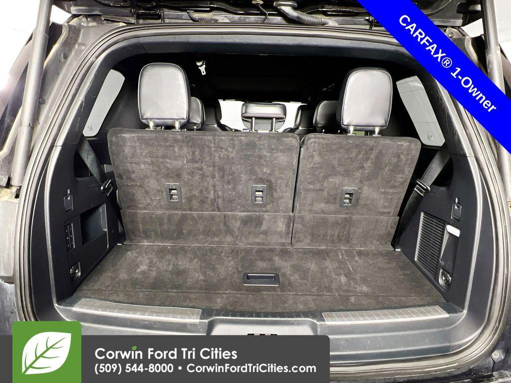 used 2024 Lincoln Navigator car, priced at $54,746