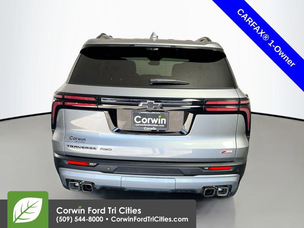 used 2026 Chevrolet Traverse car, priced at $49,899