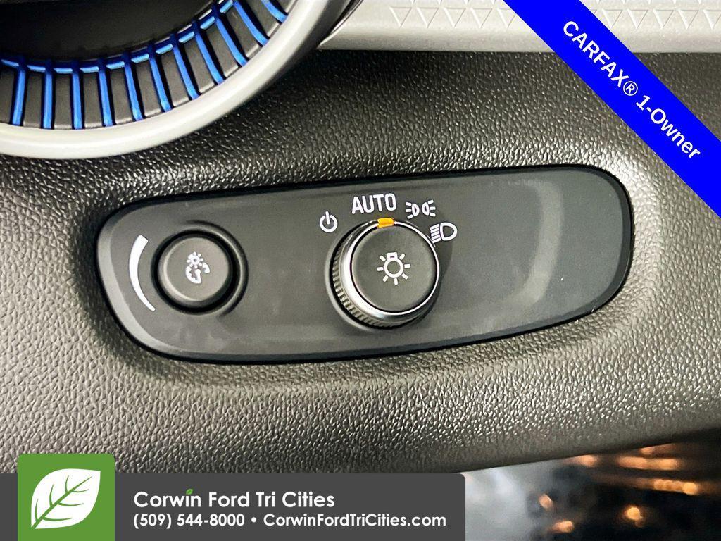 used 2024 Chevrolet Trax car, priced at $19,298