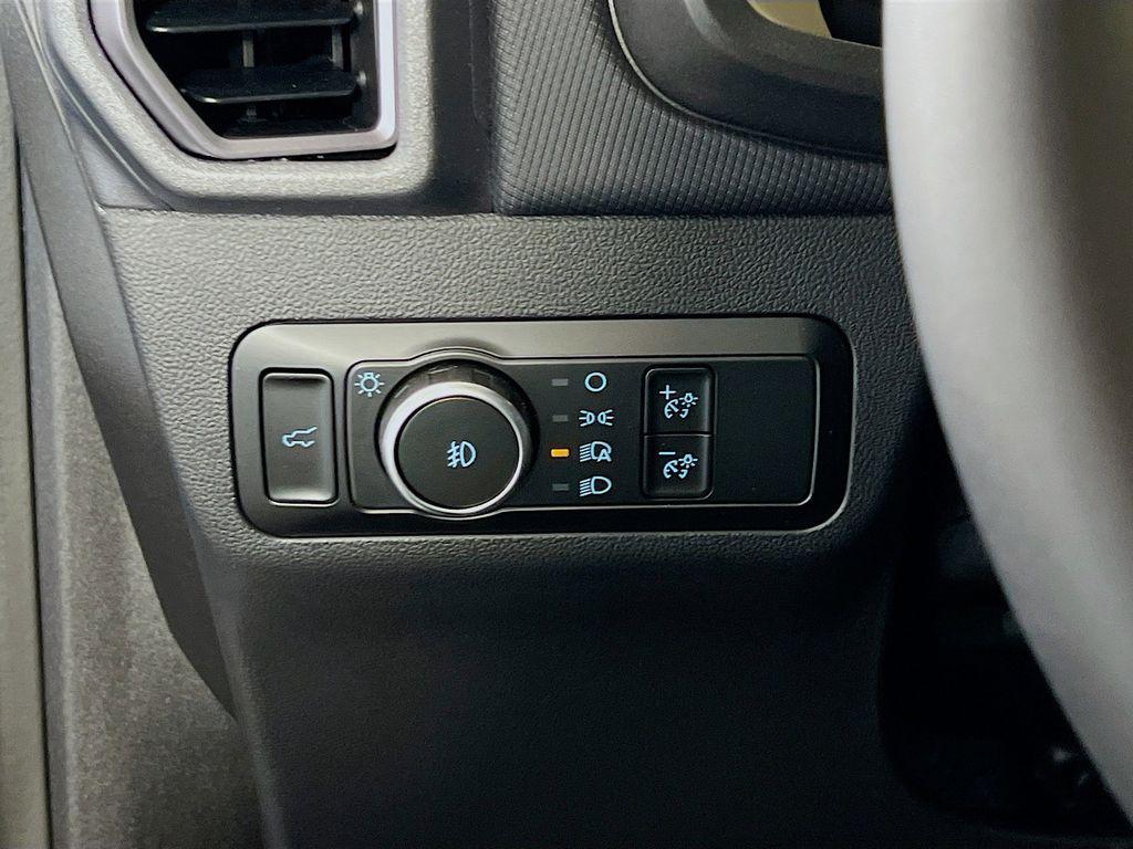 new 2025 Ford Bronco Sport car, priced at $32,158