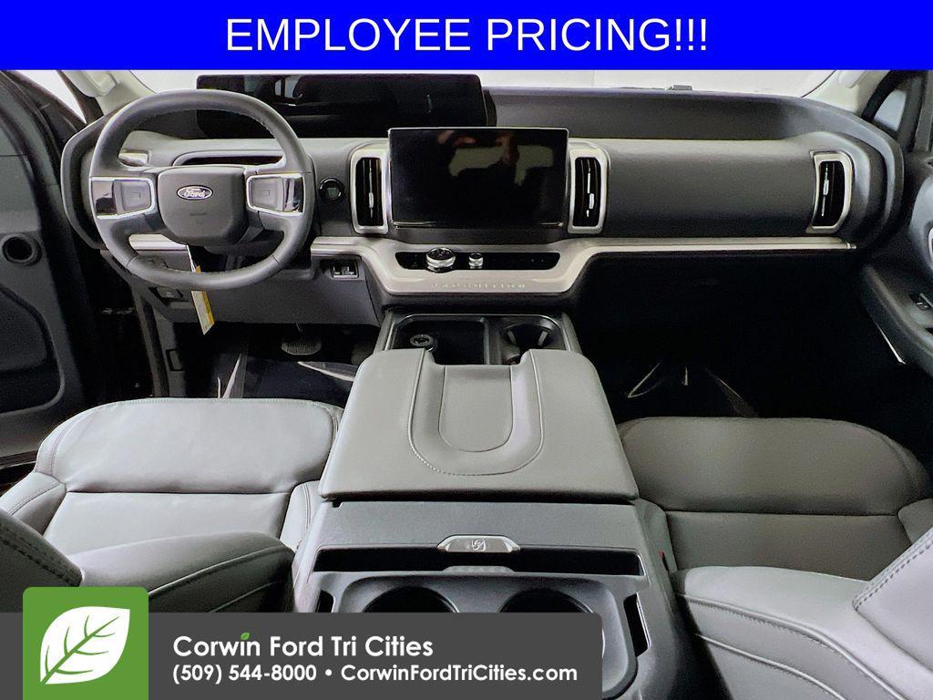 new 2026 Ford Expedition car, priced at $68,179
