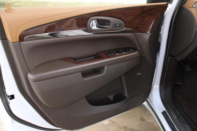 used 2016 Buick Enclave car, priced at $15,400