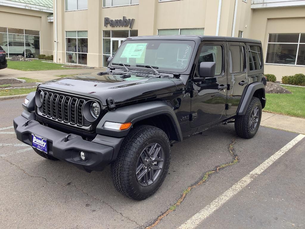 new 2025 Jeep Wrangler car, priced at $55,085