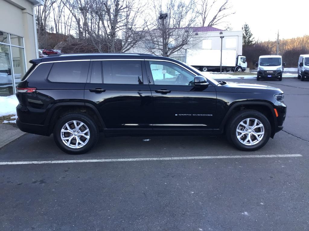 used 2021 Jeep Grand Cherokee L car, priced at $28,995