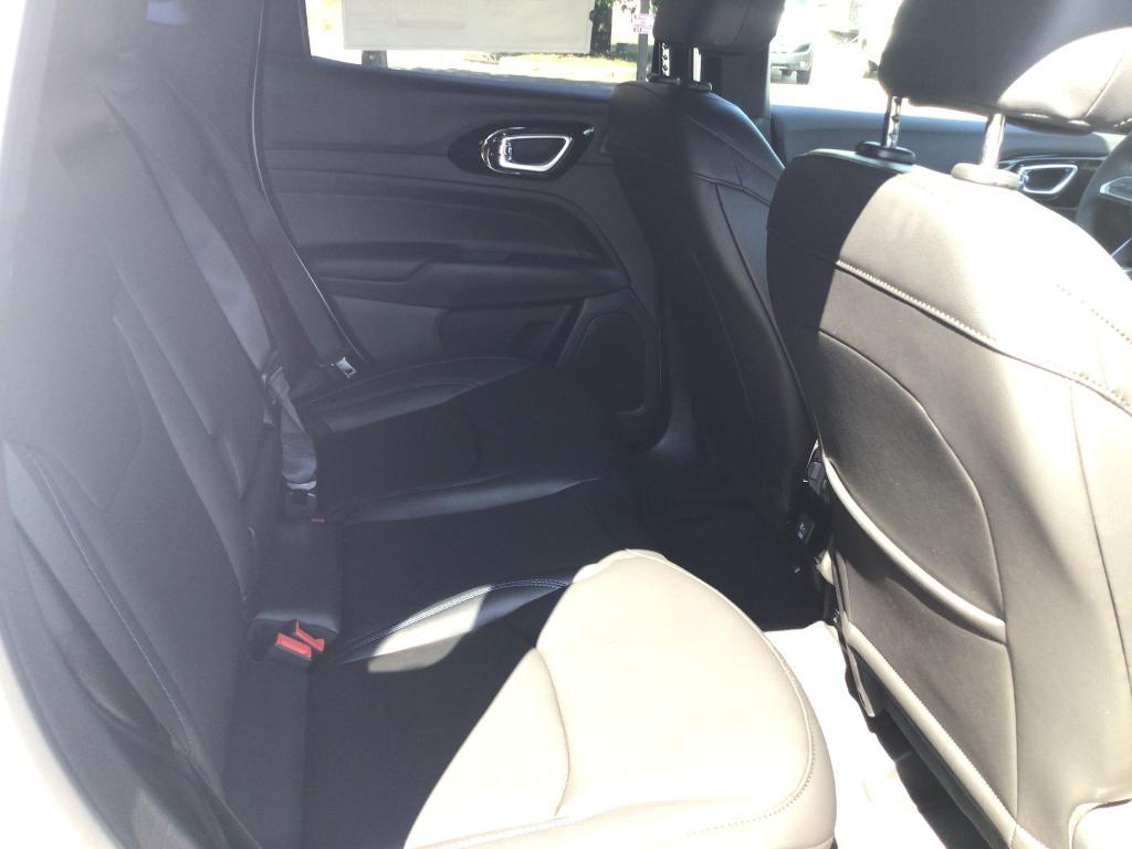 new 2025 Jeep Compass car, priced at $40,105