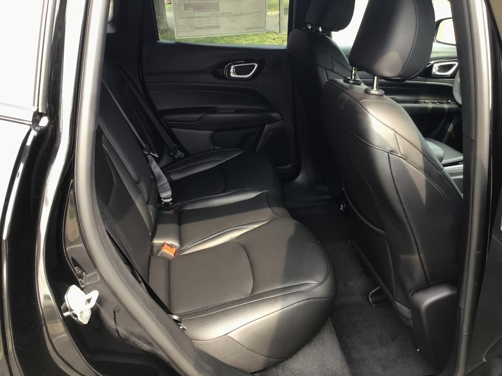 new 2025 Jeep Compass car, priced at $40,105