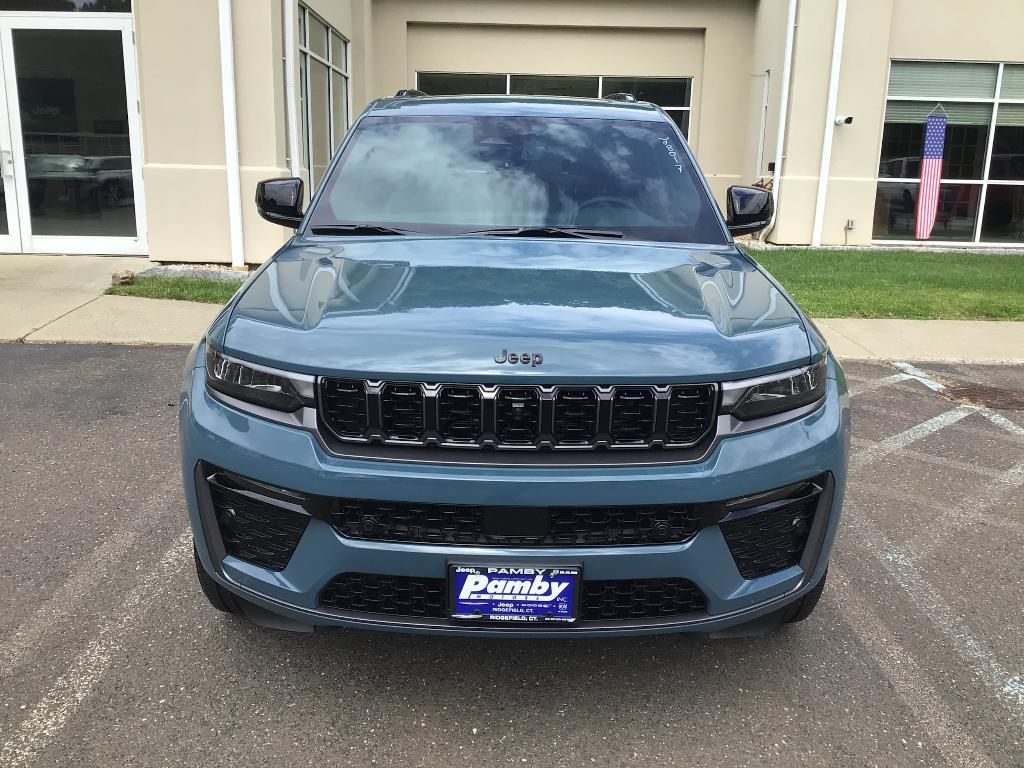 new 2026 Jeep Grand Cherokee car, priced at $54,135