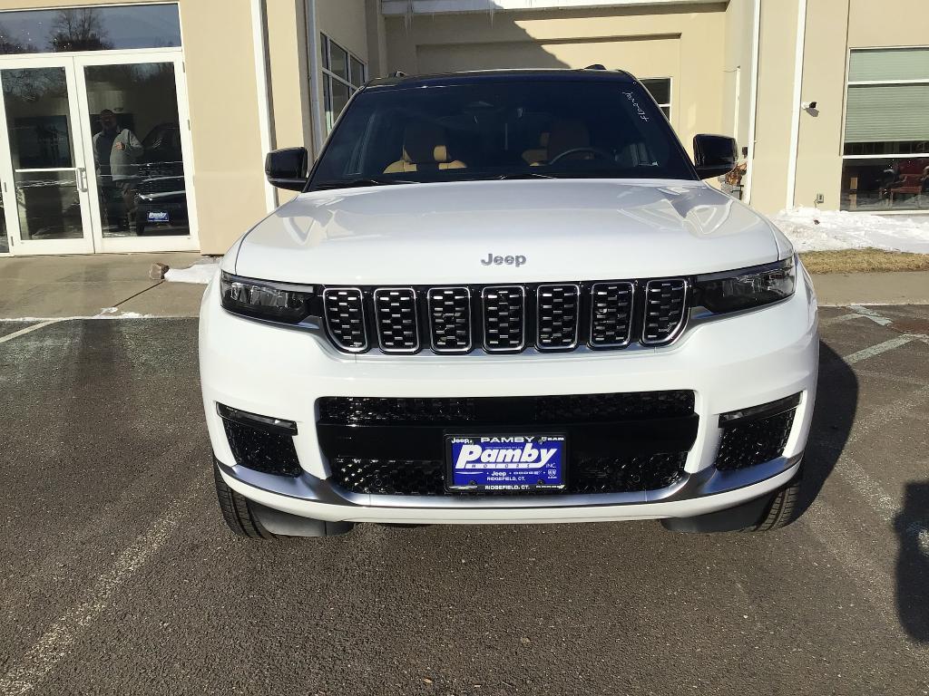 new 2025 Jeep Grand Cherokee L car, priced at $67,035