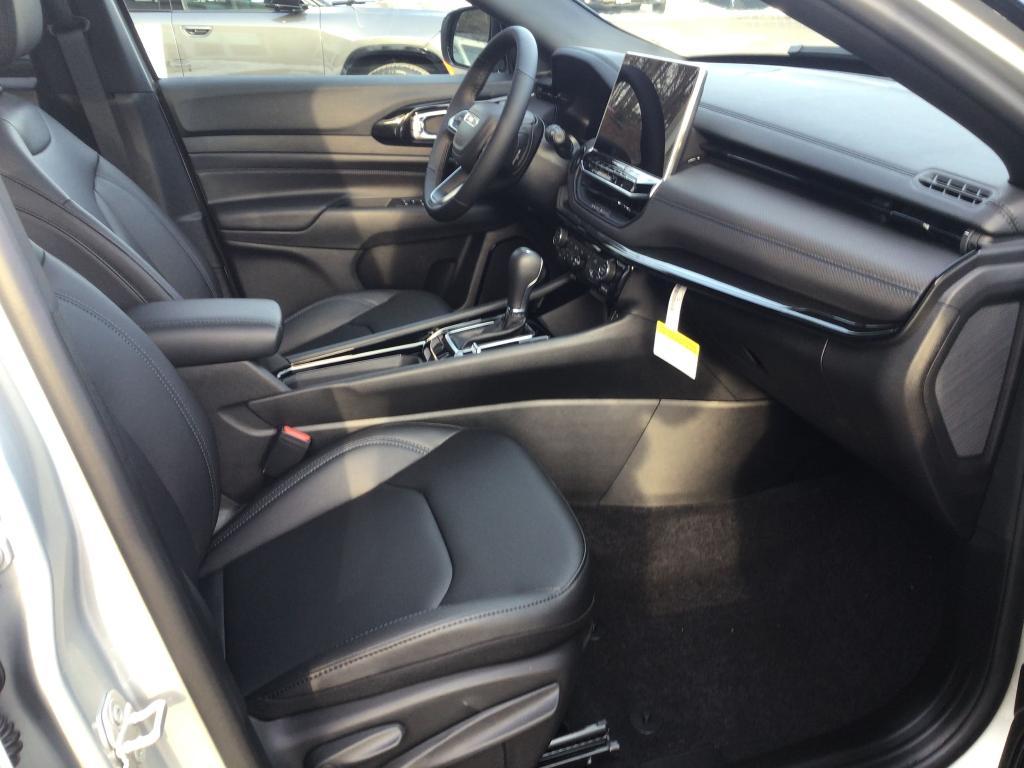 new 2026 Jeep Compass car, priced at $39,995