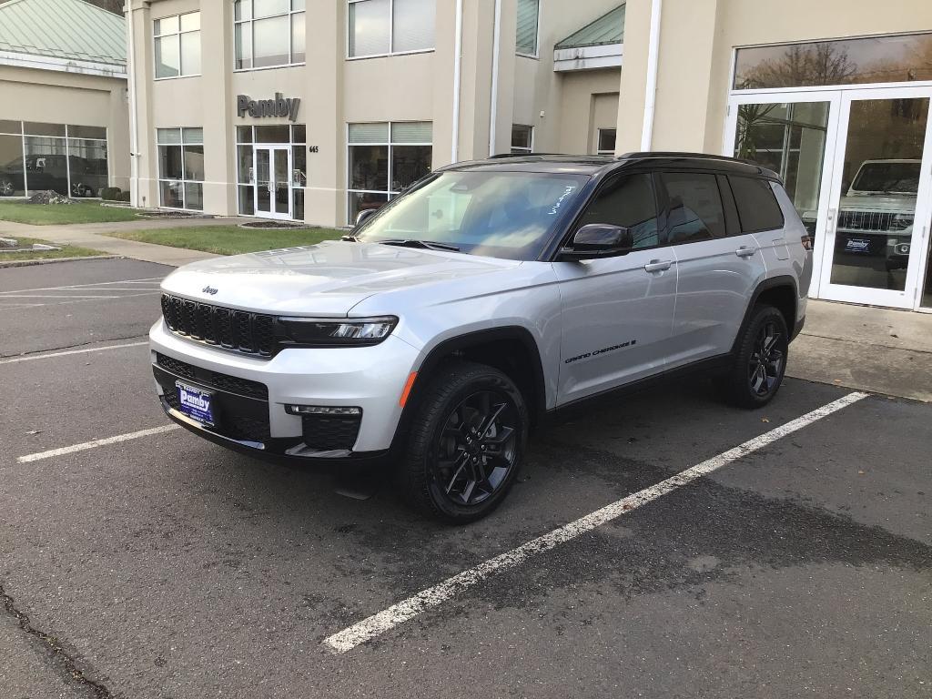 new 2025 Jeep Grand Cherokee L car, priced at $55,835
