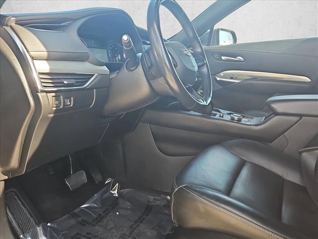 used 2023 Cadillac XT4 car, priced at $21,999
