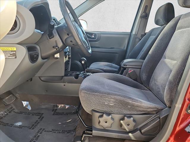 used 2004 Hyundai Santa Fe car, priced at $4,499