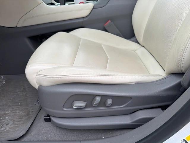 used 2019 Cadillac XT5 car, priced at $16,950