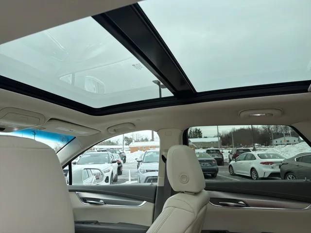 used 2019 Cadillac XT5 car, priced at $16,950