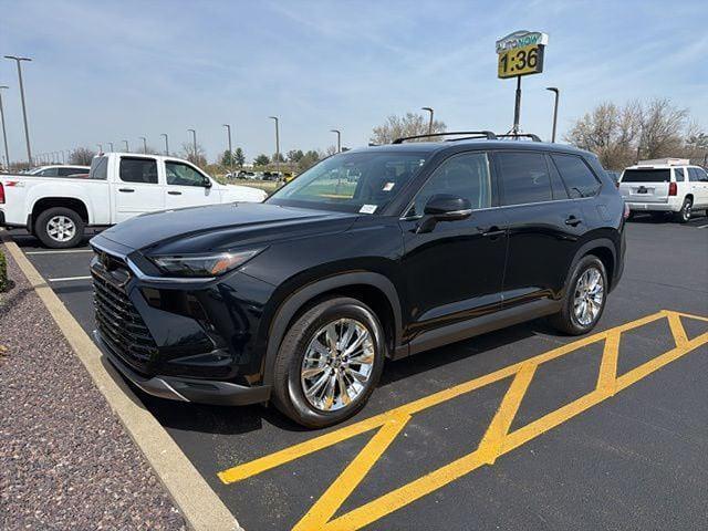 used 2025 Toyota Grand Highlander car, priced at $54,981