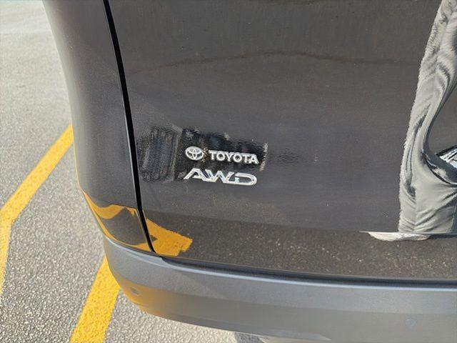 used 2025 Toyota Grand Highlander car, priced at $54,981