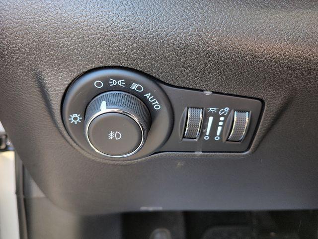 used 2025 Jeep Compass car, priced at $26,901