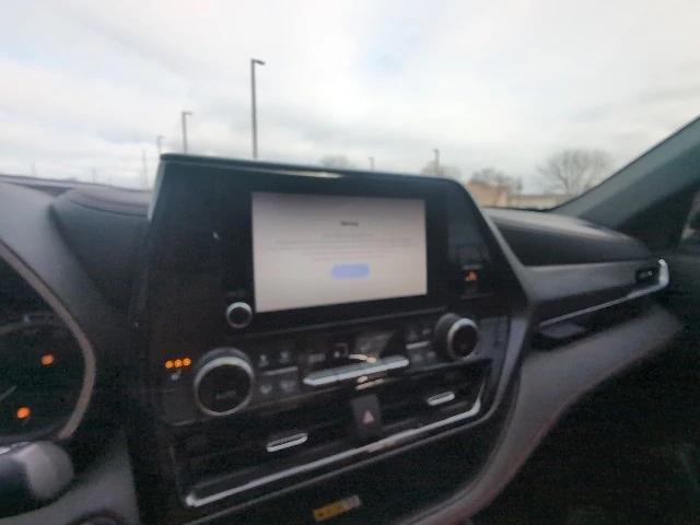 used 2023 Toyota Highlander car, priced at $35,842