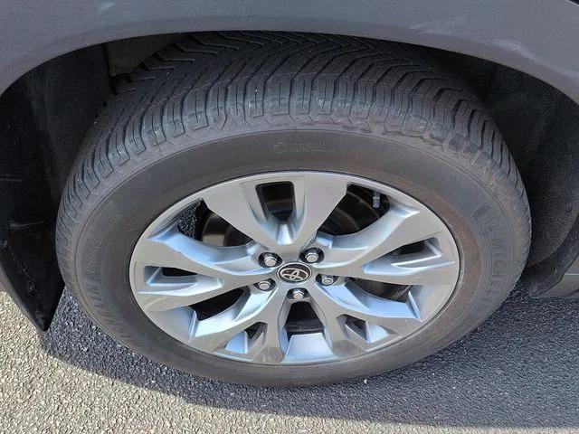 used 2024 Toyota Grand Highlander car, priced at $41,982