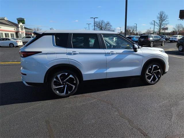 used 2022 Mitsubishi Outlander car, priced at $20,782