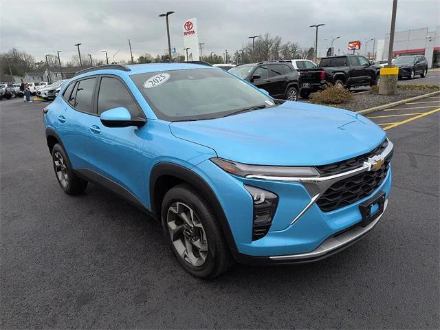 used 2025 Chevrolet Trax car, priced at $20,984