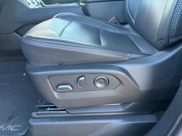 used 2023 GMC Yukon car, priced at $65,981