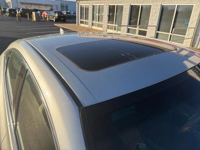 used 2020 Toyota Avalon Hybrid car, priced at $27,950