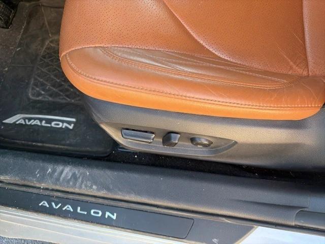 used 2020 Toyota Avalon Hybrid car, priced at $27,950