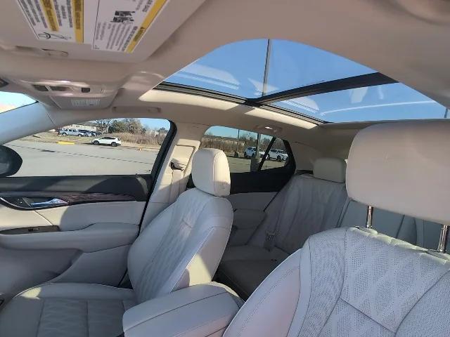 used 2023 Buick Envision car, priced at $29,450