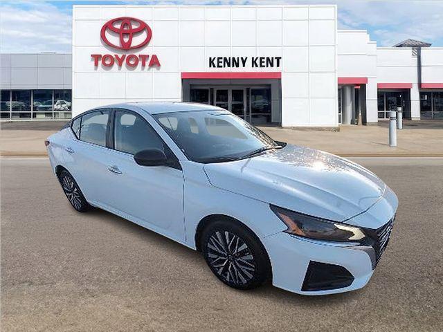 used 2025 Nissan Altima car, priced at $21,700