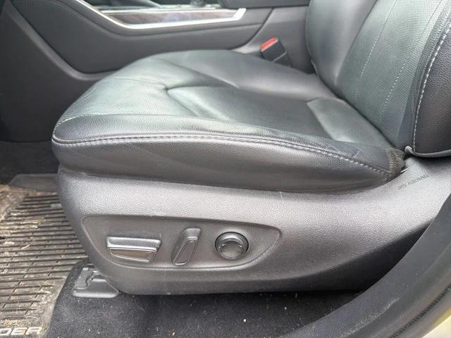 used 2020 Toyota Highlander car, priced at $28,831