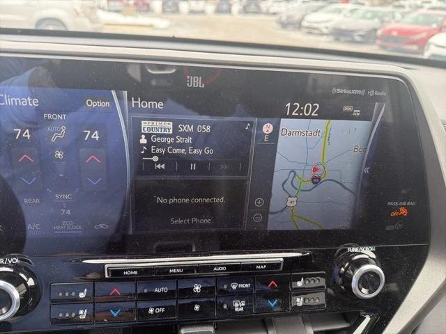 used 2020 Toyota Highlander car, priced at $28,831