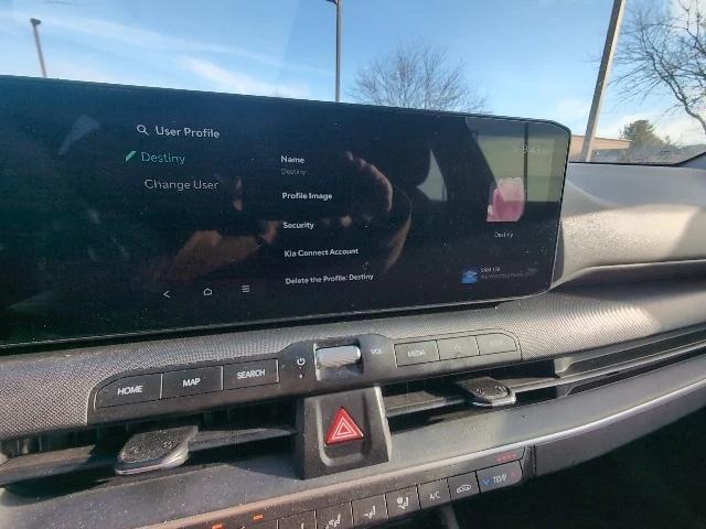 used 2025 Kia K4 car