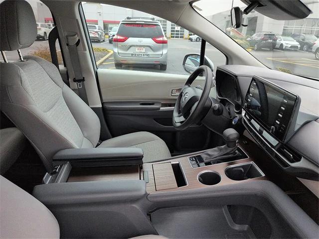 used 2024 Toyota Sienna car, priced at $34,974
