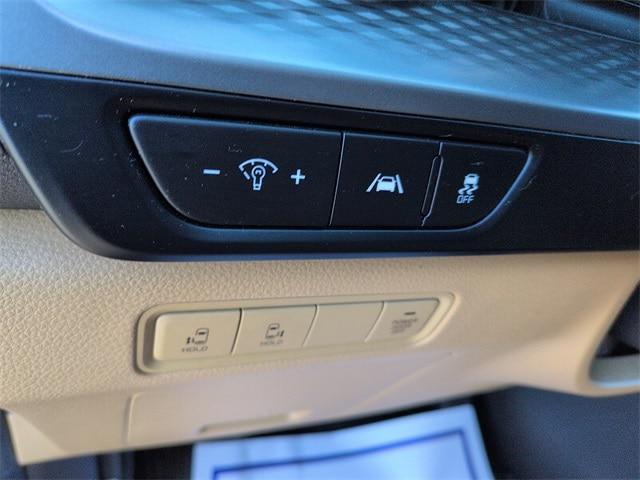 used 2022 Kia Carnival car, priced at $22,321