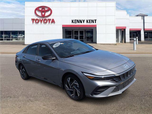 used 2025 Hyundai Elantra car, priced at $19,986