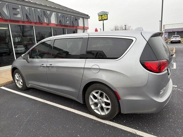 used 2018 Chrysler Pacifica car, priced at $14,381