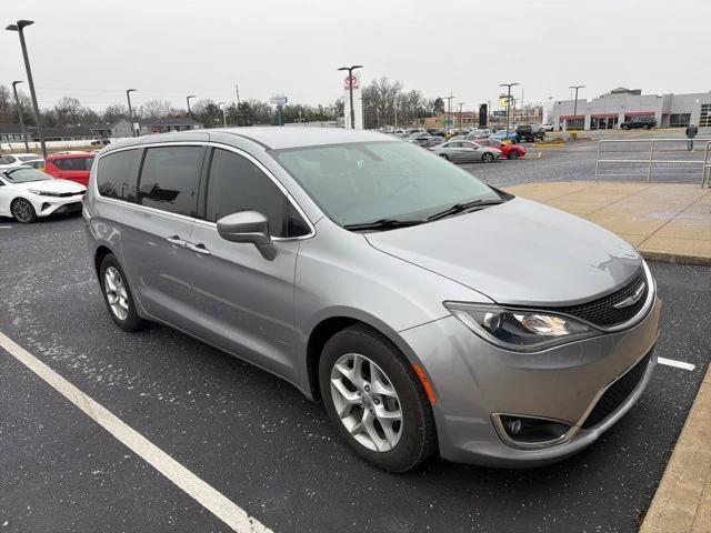 used 2018 Chrysler Pacifica car, priced at $14,381
