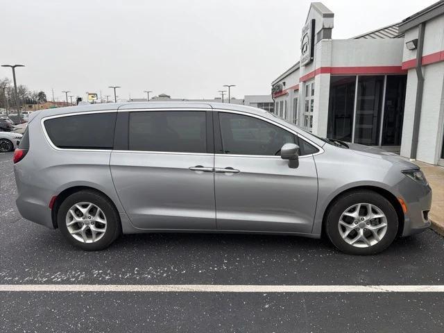 used 2018 Chrysler Pacifica car, priced at $14,381