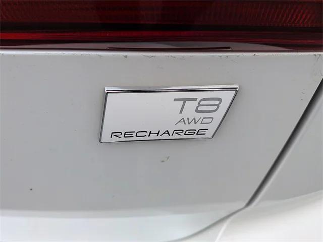 used 2024 Volvo XC60 Recharge Plug-In Hybrid car, priced at $38,583