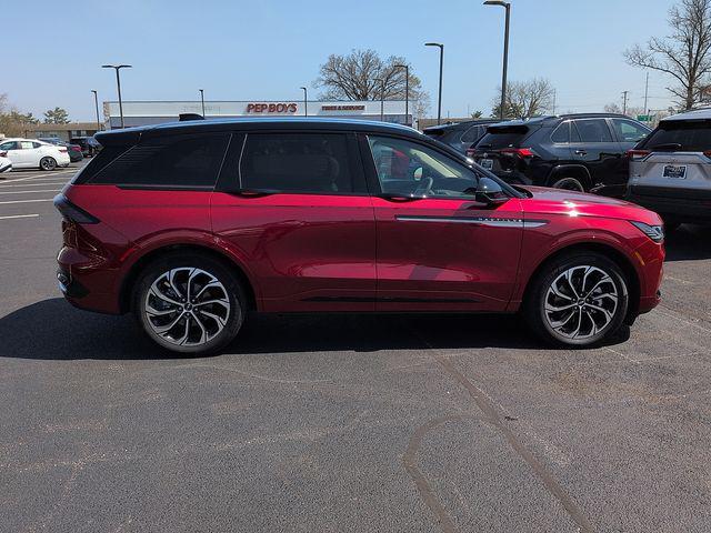 used 2025 Lincoln Nautilus car, priced at $58,450