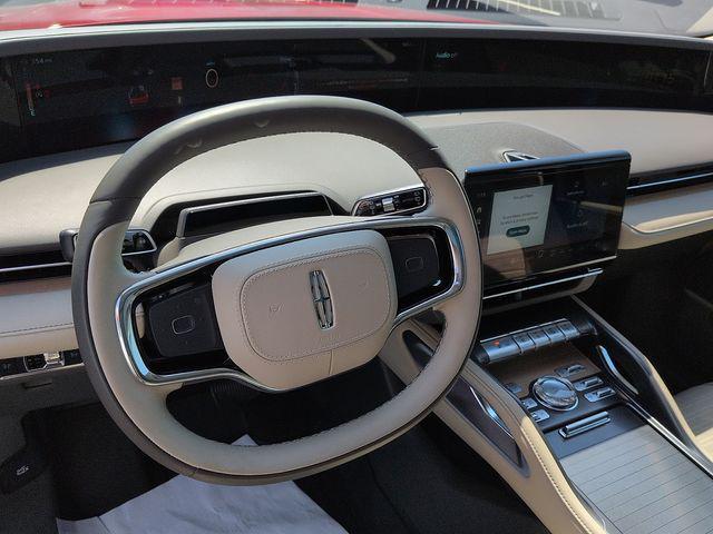 used 2025 Lincoln Nautilus car, priced at $58,450