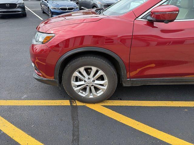 used 2016 Nissan Rogue car, priced at $12,500