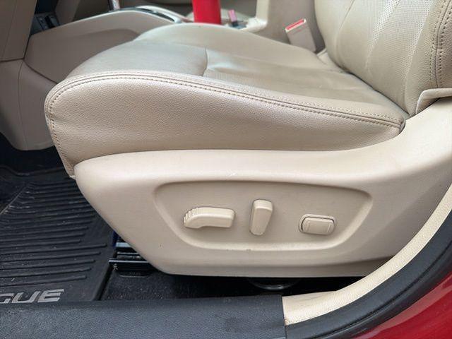 used 2016 Nissan Rogue car, priced at $12,500