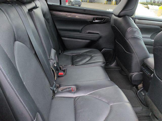 used 2023 Toyota Highlander car, priced at $23,988