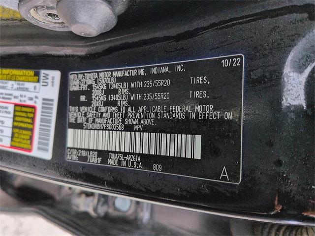 used 2023 Toyota Highlander car, priced at $29,981